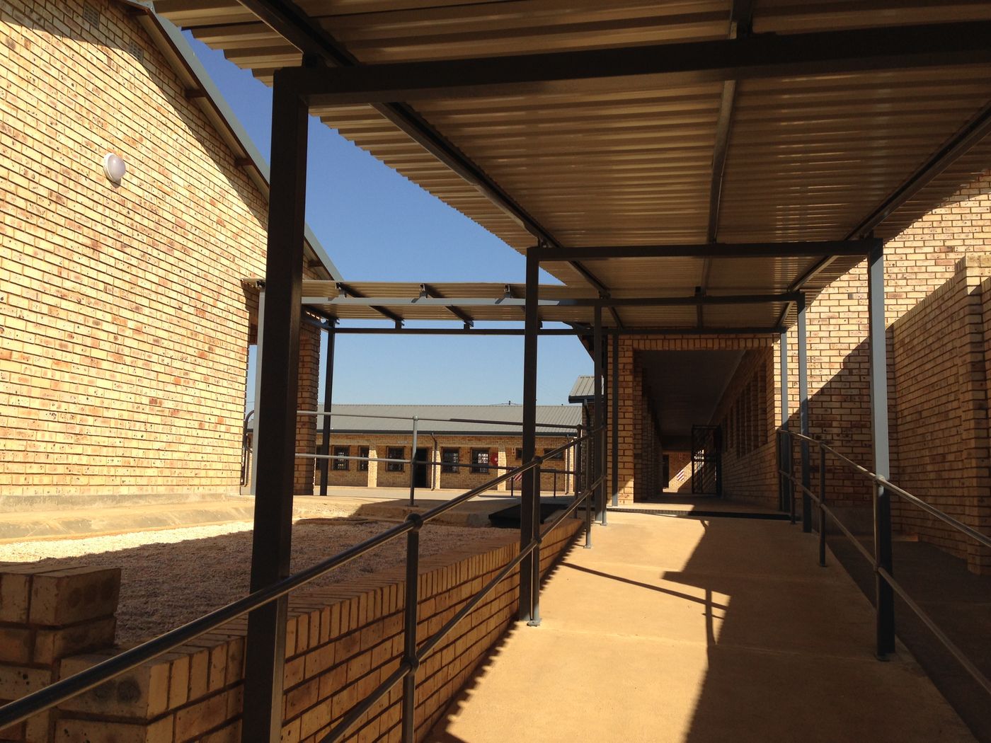Mazista Primary School — photograph 10